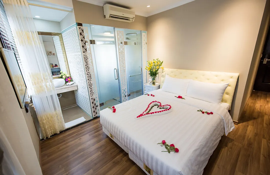 Little Hanoi Deluxe Hotel-1