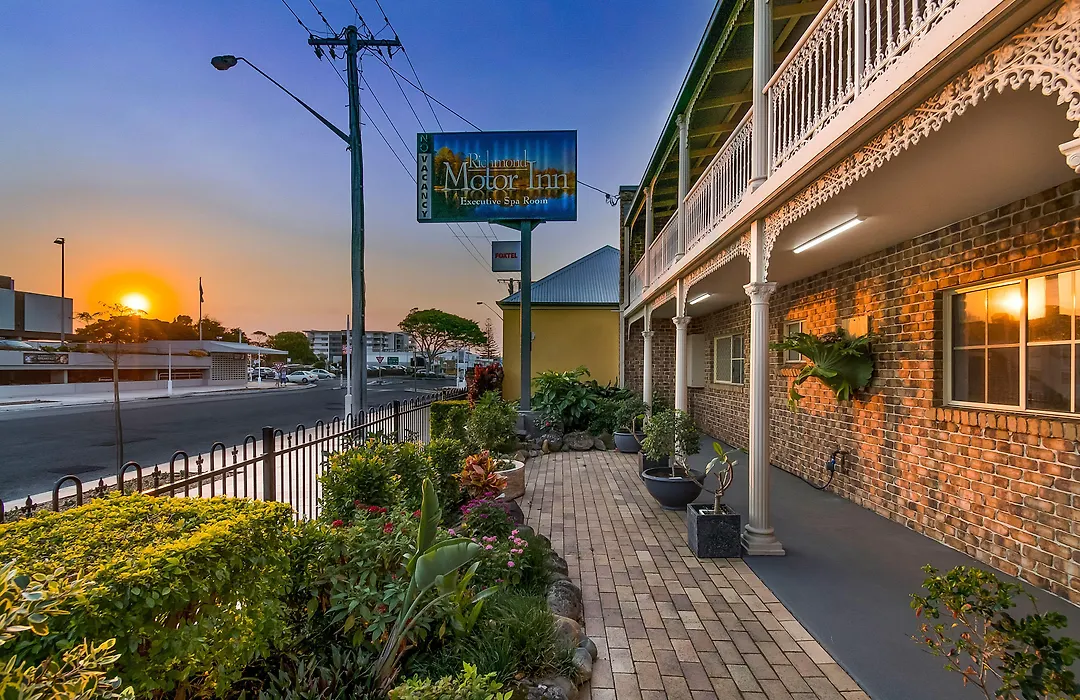 Richmond Motor Inn-1