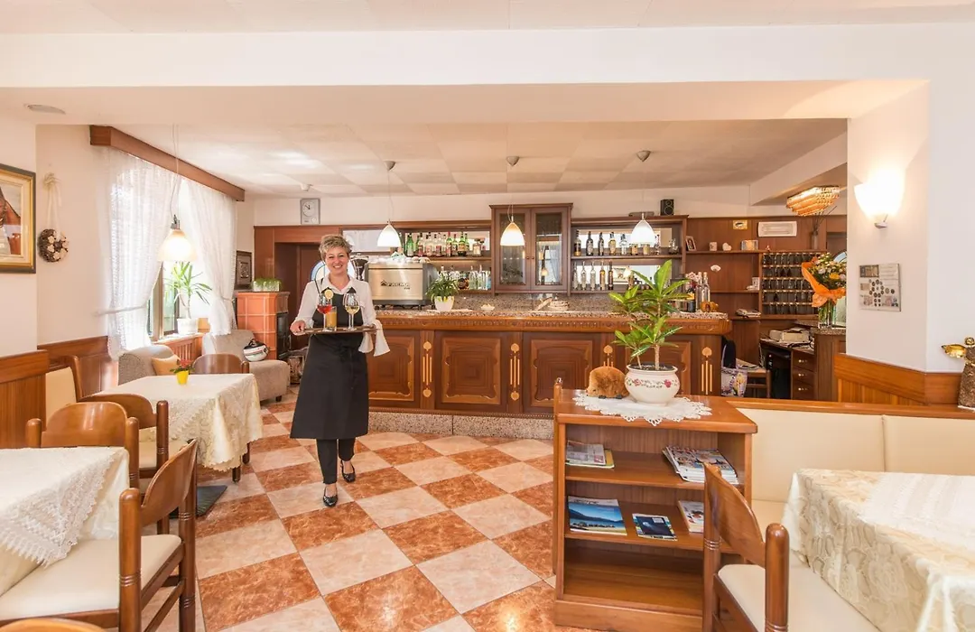 Albergo Antica Rosa-1