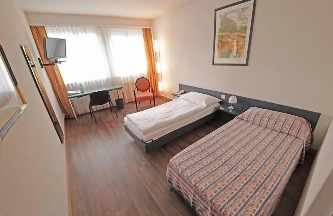 Hotel Comedie-1