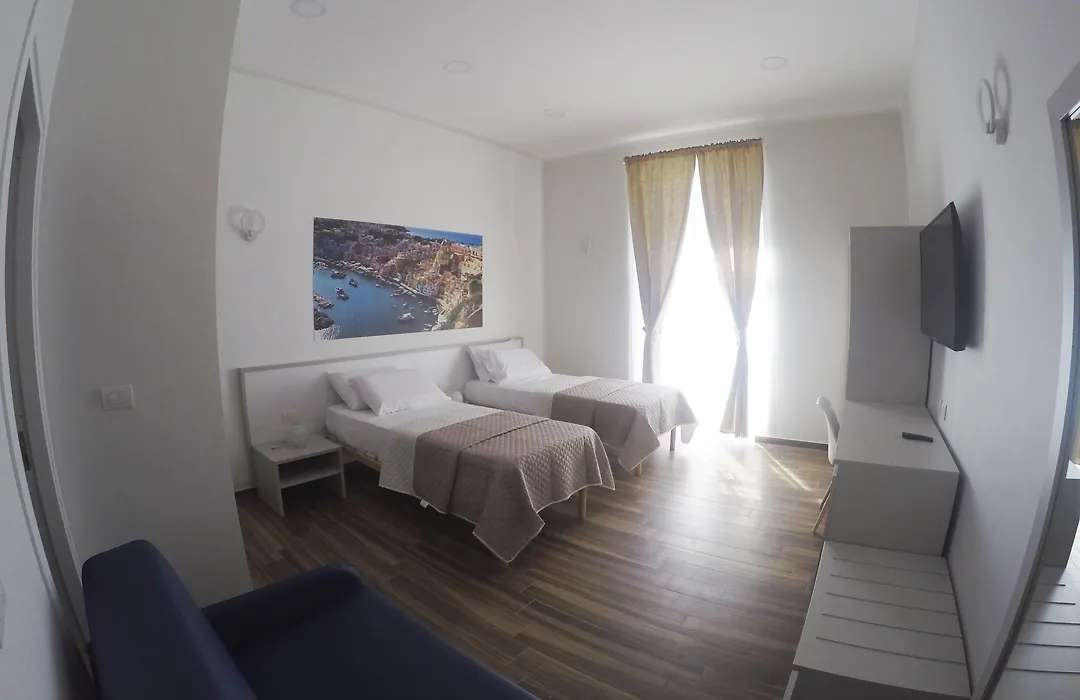 Rooms Stazione Centrale-1