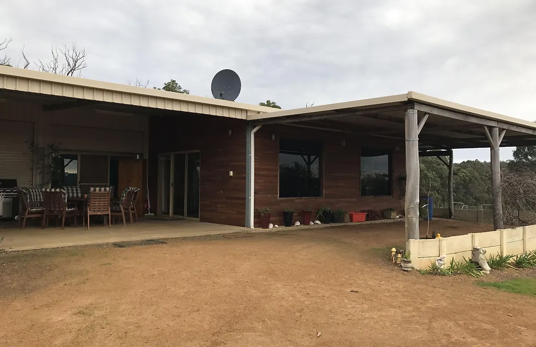Jarrah Glen Cabins-1