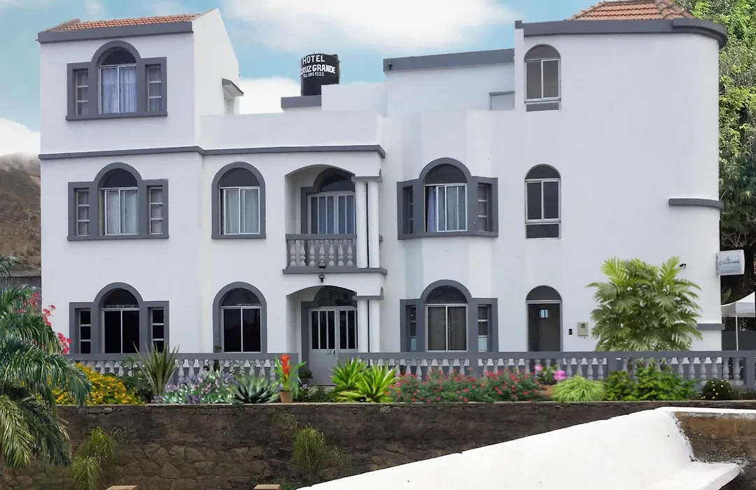 Hotel Cruz Grande-Brava-1