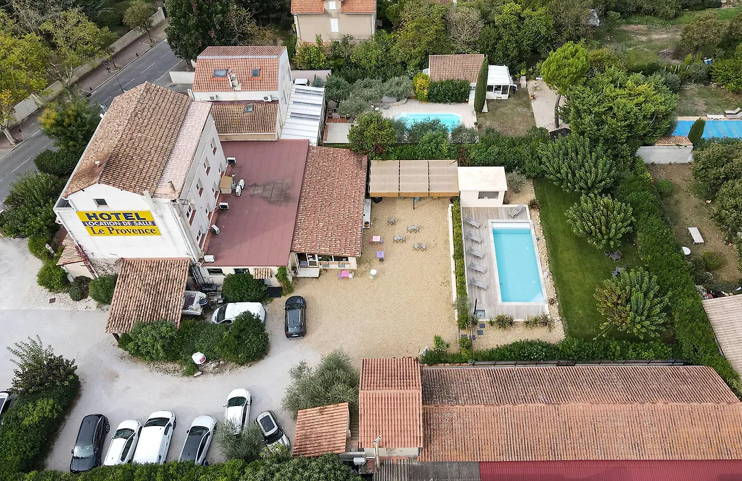 Contact Hotel Le Provence-1