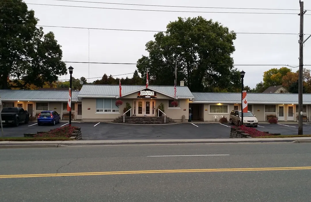 Lakeview Inn-1