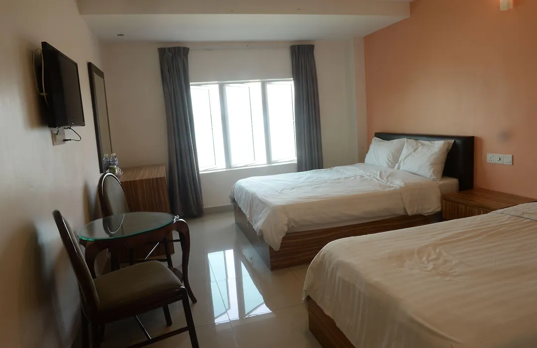Brezza Hotel Lumut-1