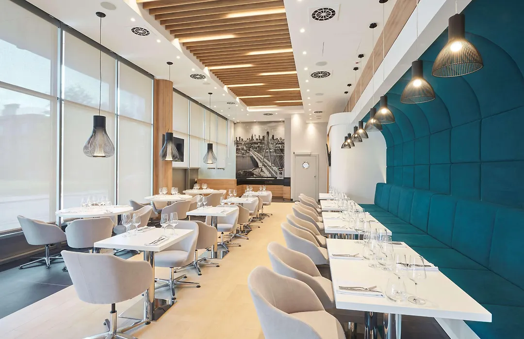 Golden Tulip Warsaw Airport-1
