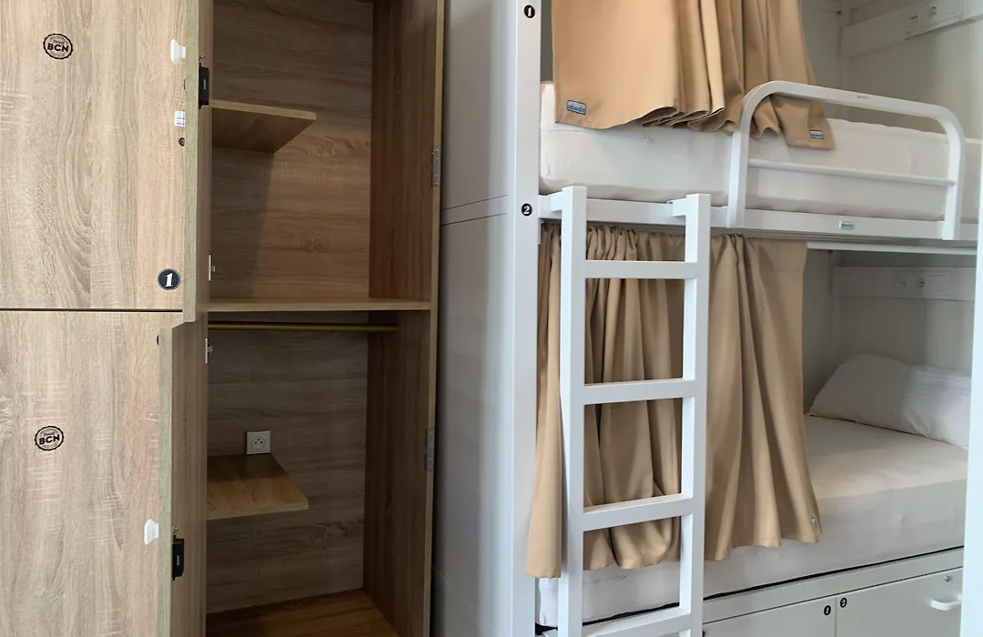 Coimpact Coliving - Hostel-1