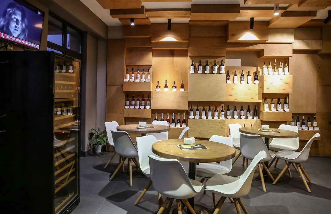 Wine Hotel Chisinau-1