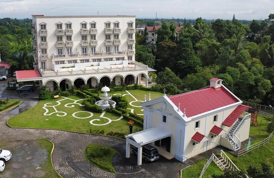 Via Appia Tagaytay-1