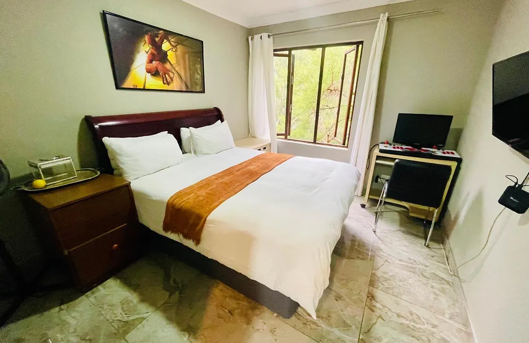 Pretoria Mansion Boutique Hotel Coral Tree-1