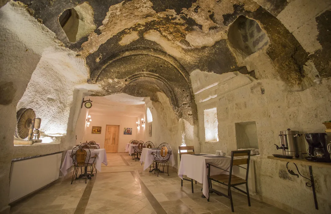 Agarta Cave Hotel-1