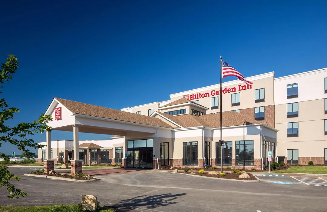 Hilton Garden Inn Pittsburgh Airport-1