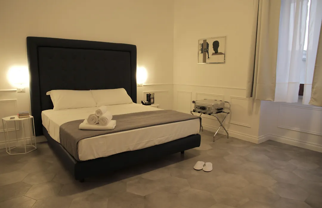 Palazzo Balsamo Suites-1