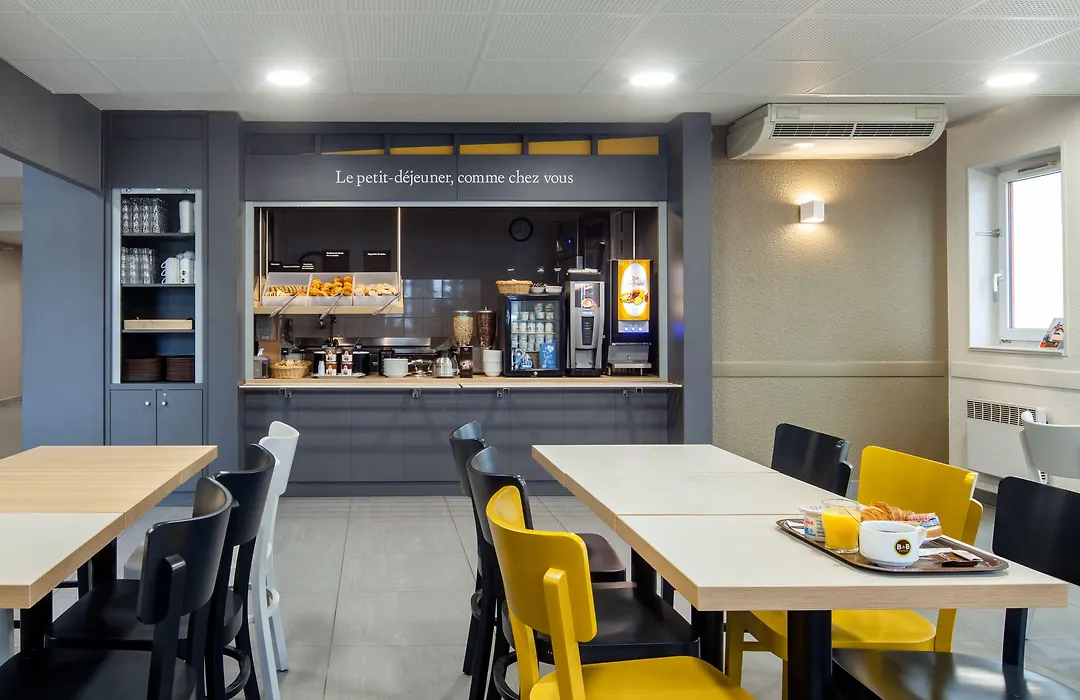 B&B Hotel Paris Nord Villepinte-1