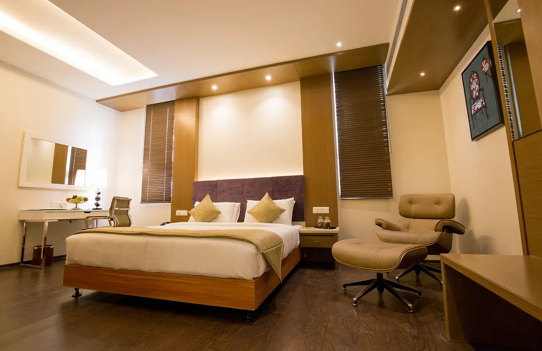 Kiscol Grands Hotel-1