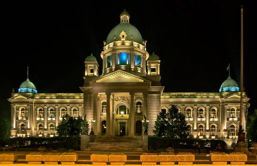 Dominic Smart & Luxury Suites - Parliament-1
