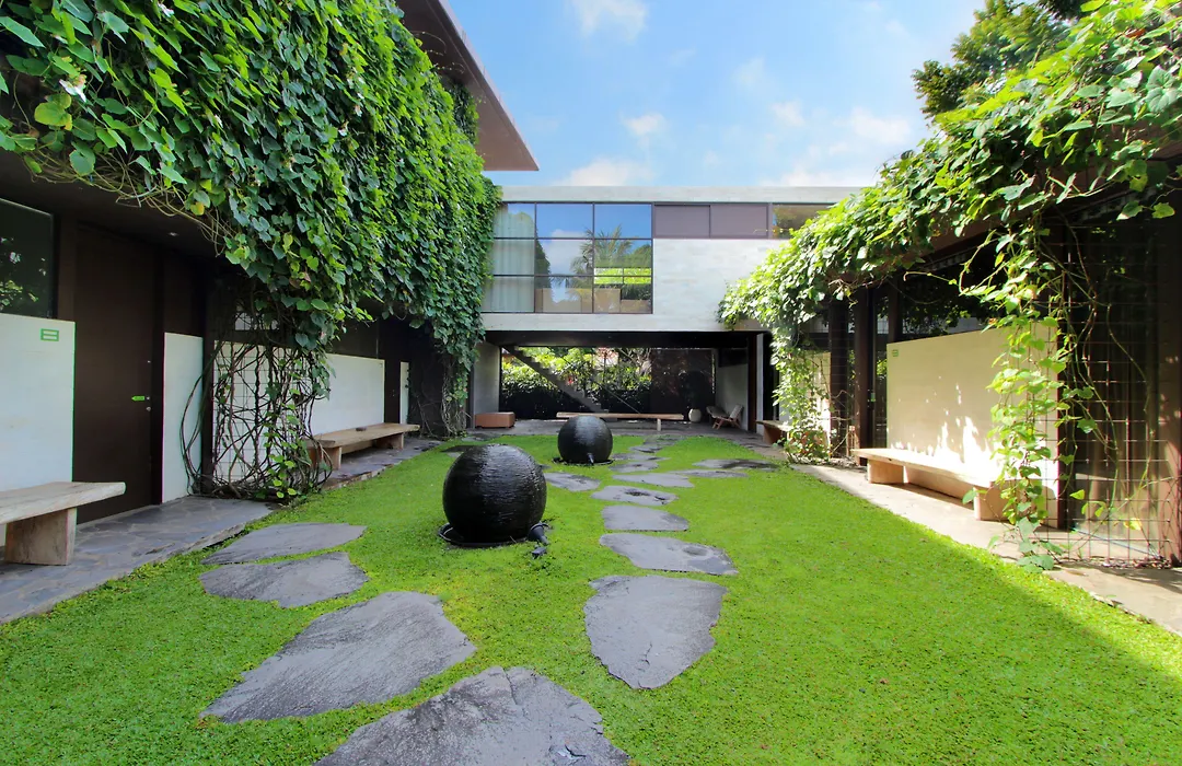 Clio Apartment-1