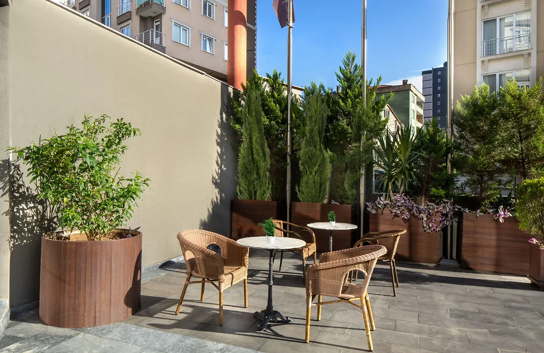 Nish Suites Atasehir-1