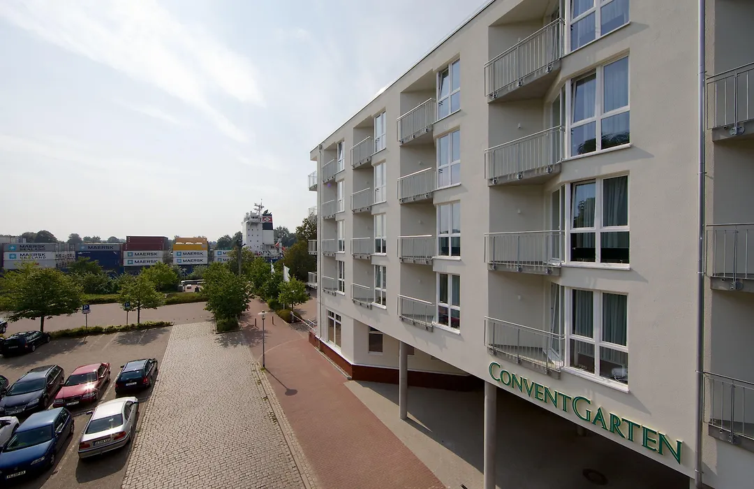 Conventgarten Waterfront - Kiel Canal-1