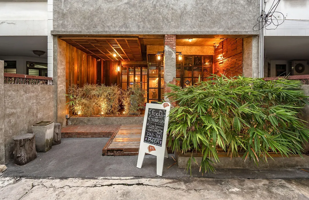 Siam Plug In Hostel-1