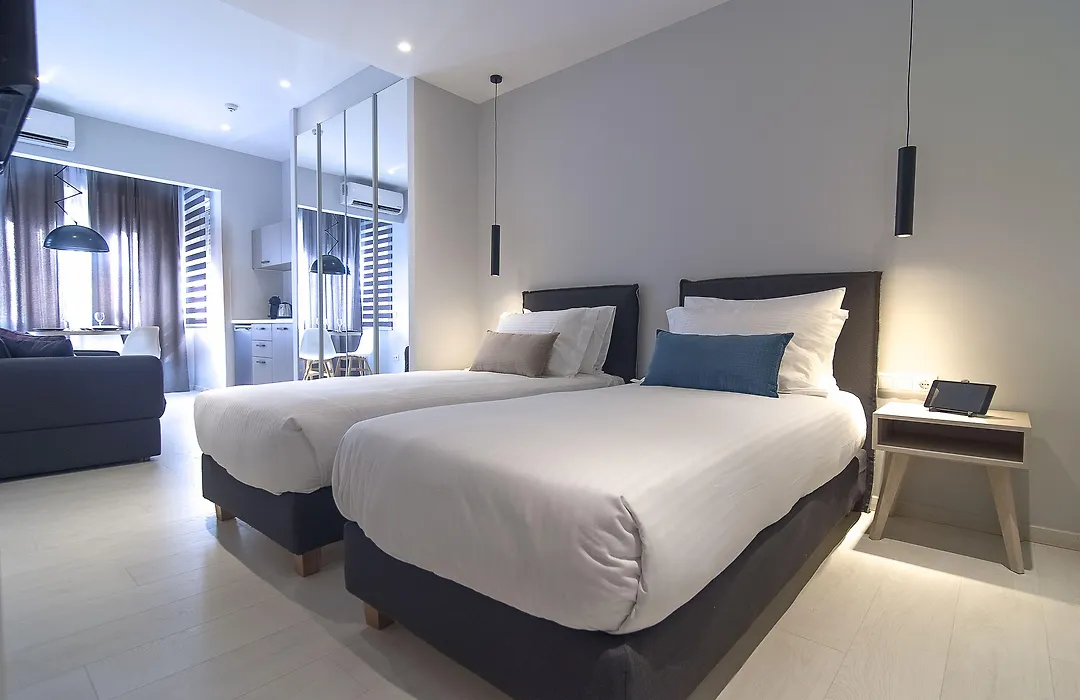 Acropolis Stay-1