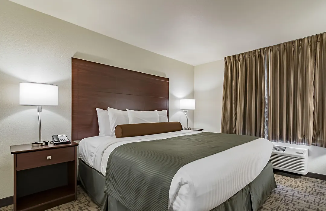 Cobblestone Inn & Suites - Lamoni-1