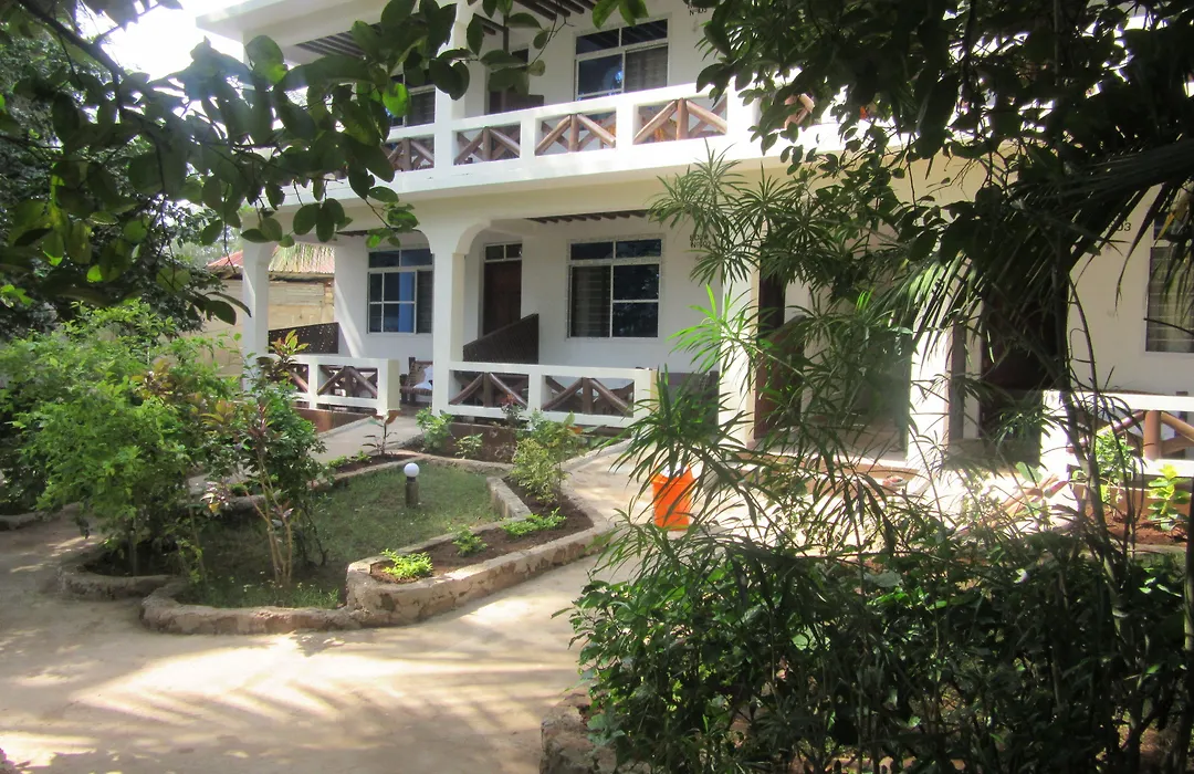 Baraka Beach Bungalows-1