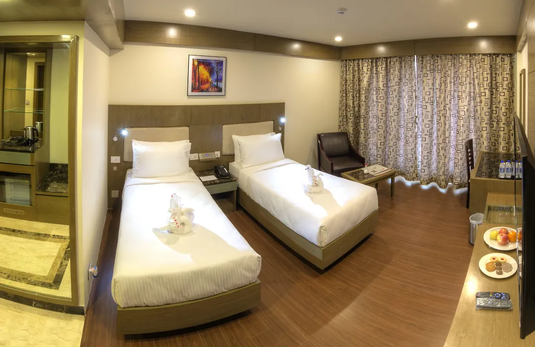 Hotel Benzz Park Vellore-1