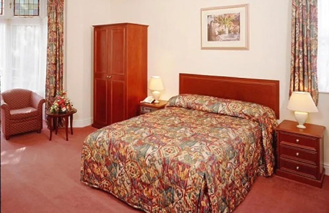 Ashley Hotel-1