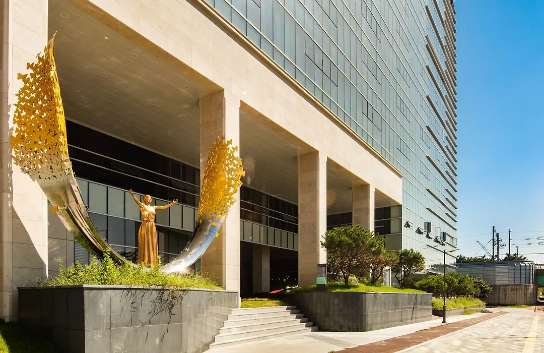 Golden Tulip Incheon Airport Hotel-1