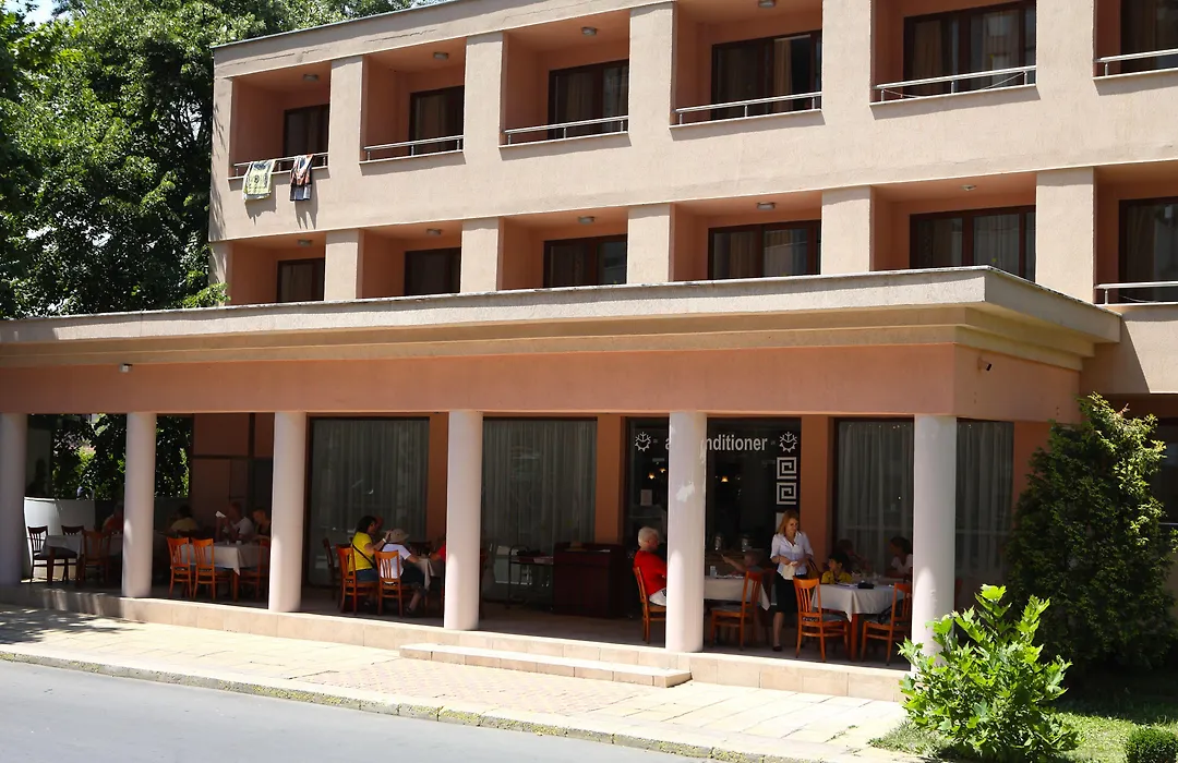Hotel Yunona-1