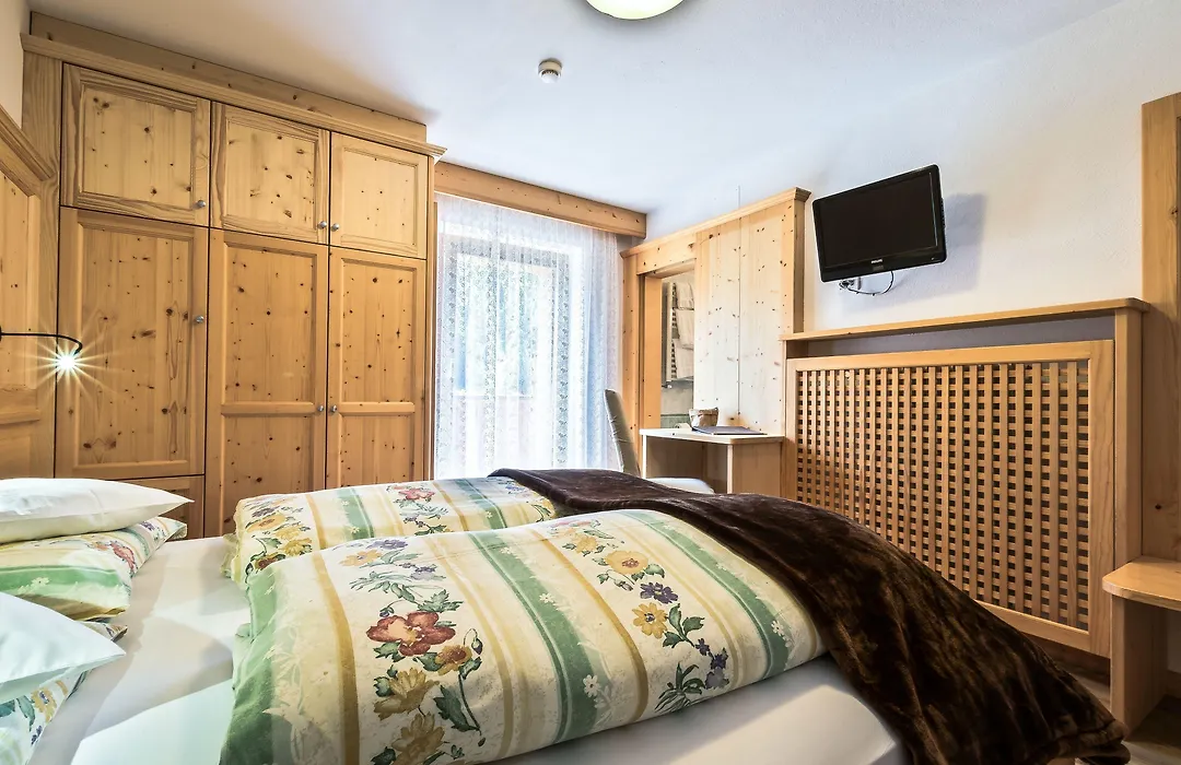 Hotel Steinrösl-1