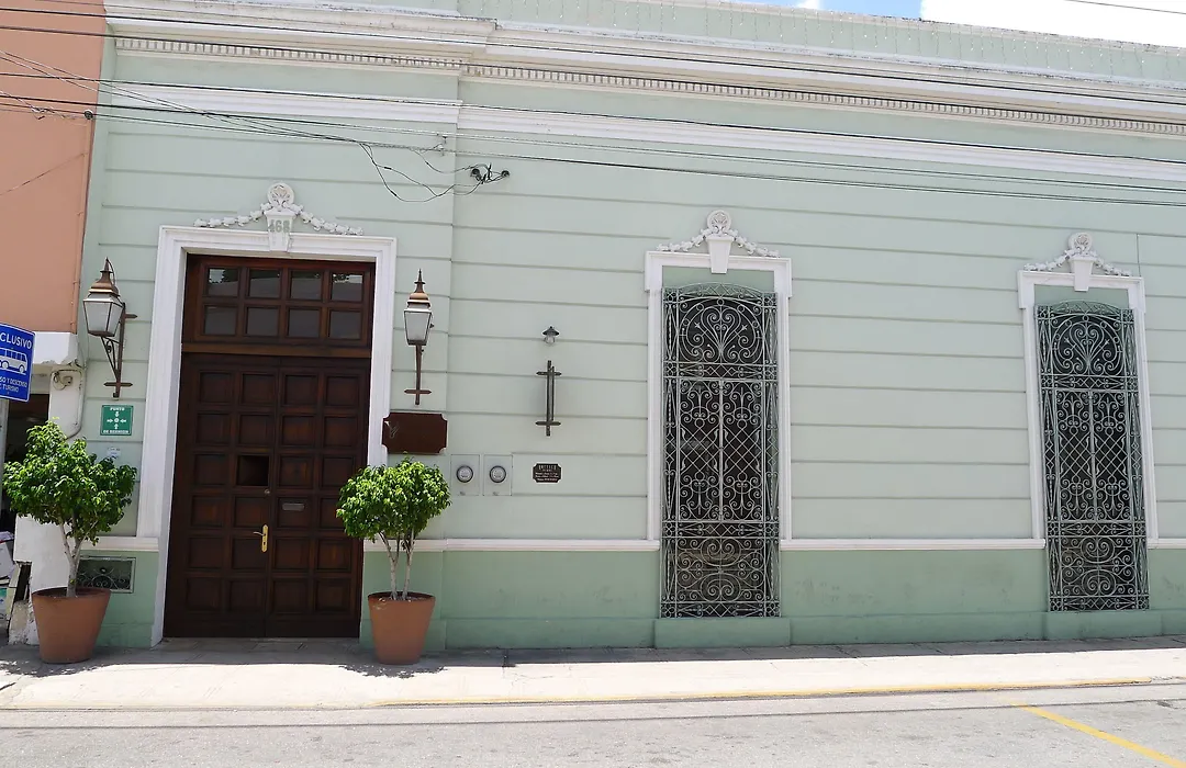 Decu Downtown-1