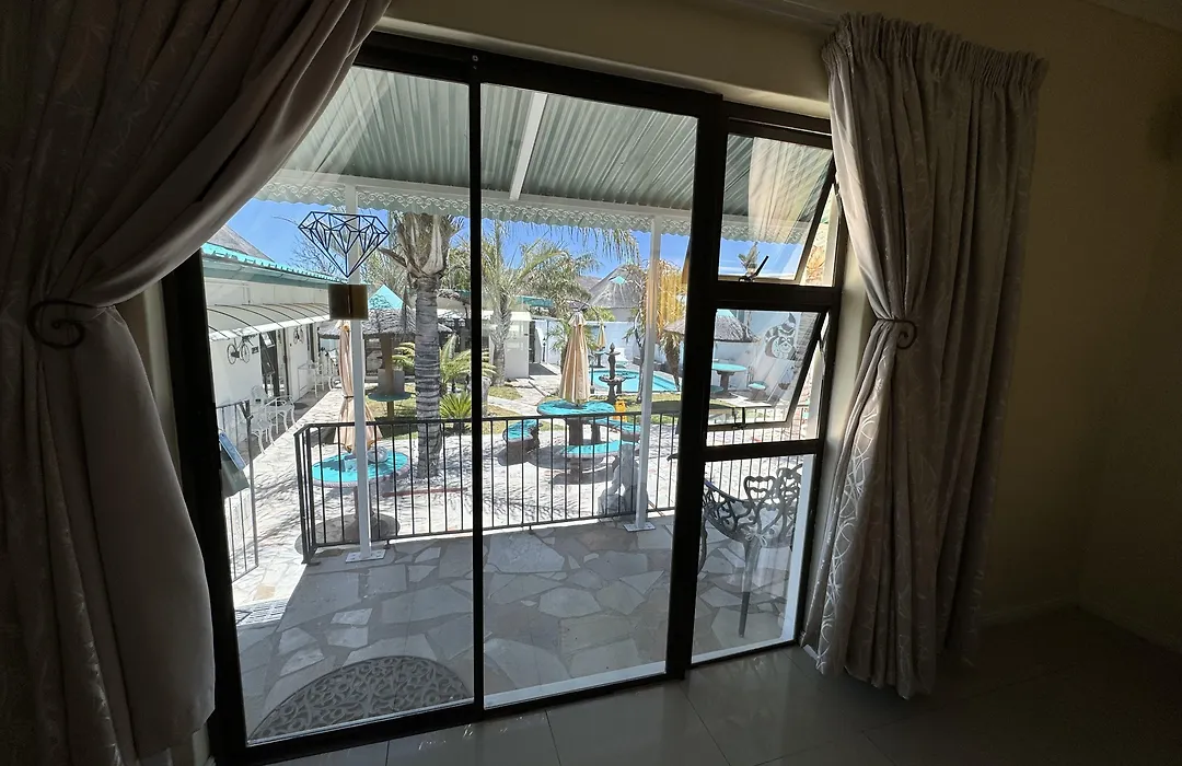 Blue Diamond Lodge-1