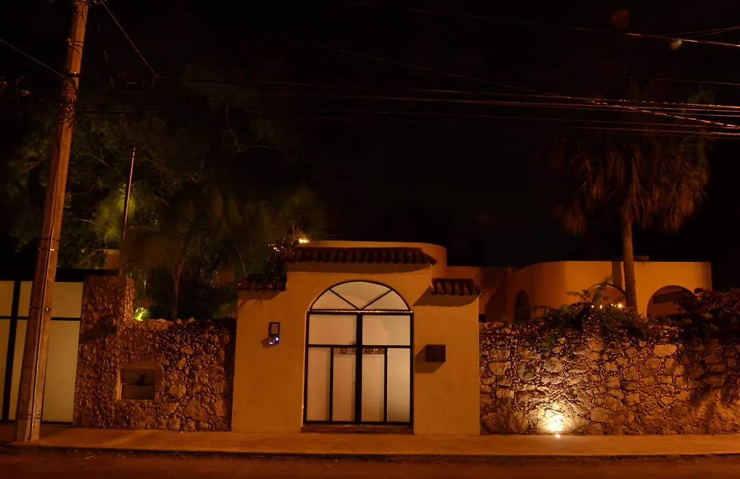 Ochenta Y Dos Bed & Breakfast & Spa-1