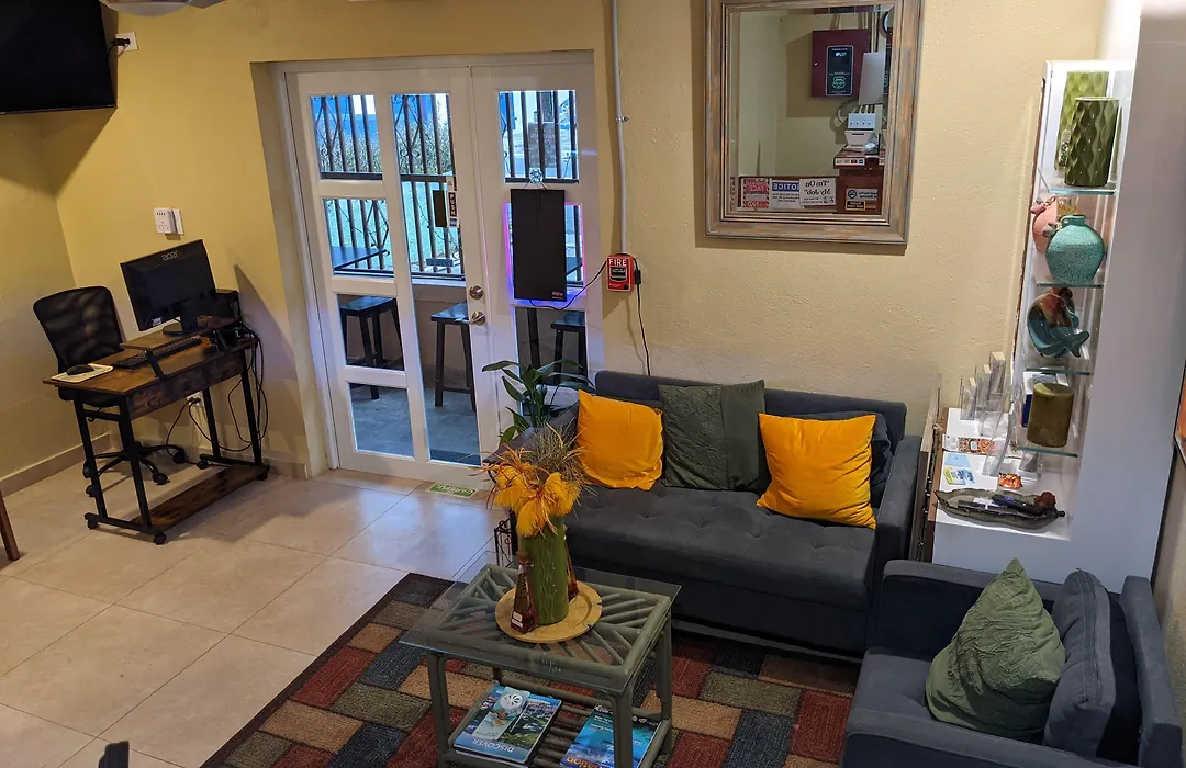 Midtown Guest House-1