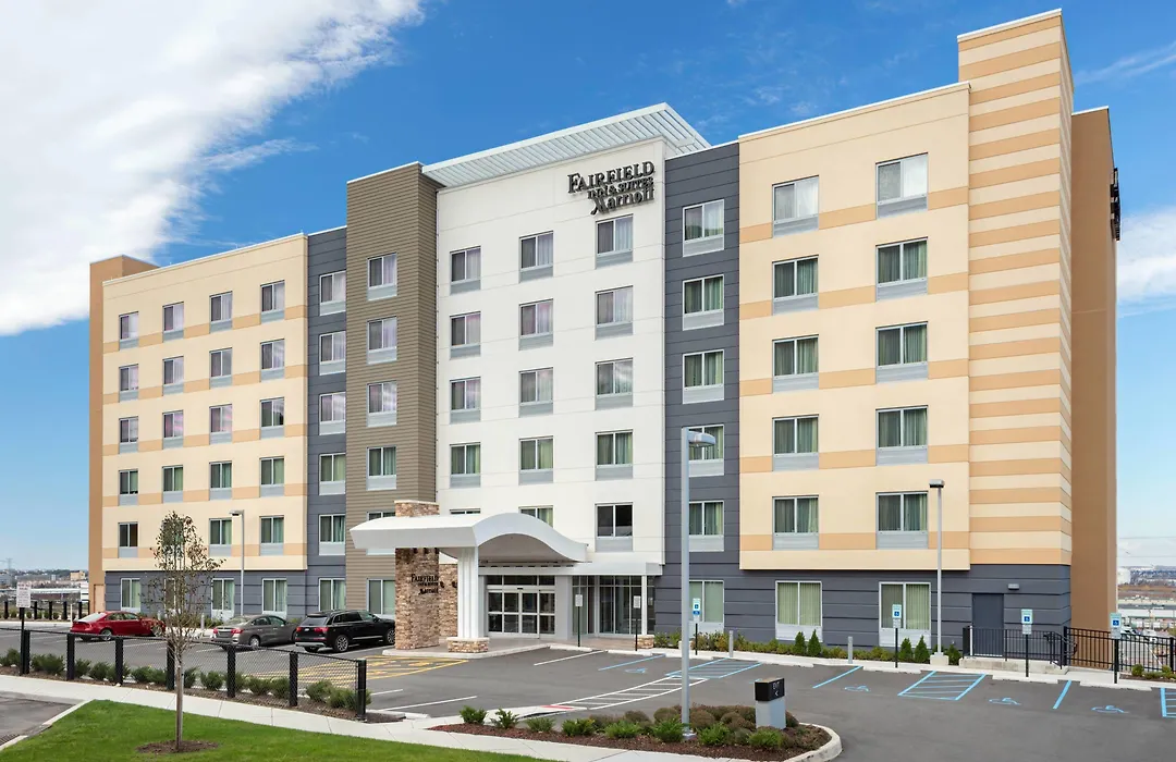 Fairfield Inn & Suites By Marriott North Bergen-1