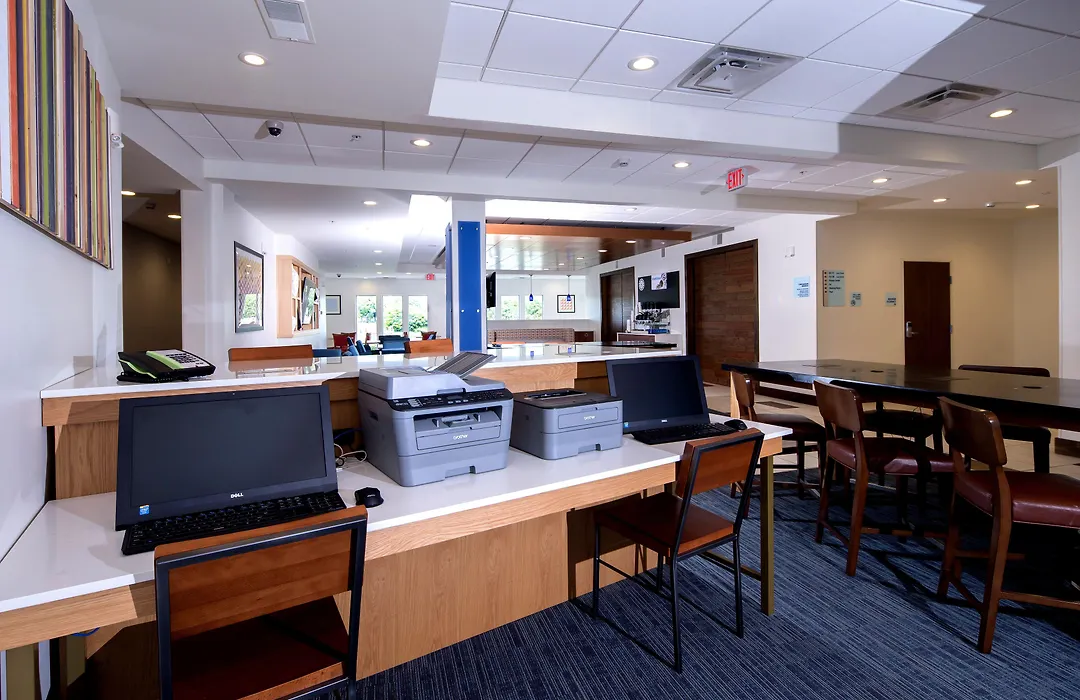 Holiday Inn Express & Suites - Gaylord By Ihg-1