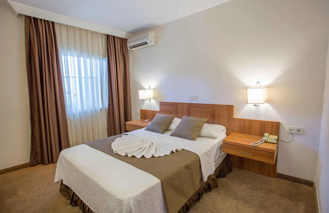 Melis Hotel Kusadasi-1