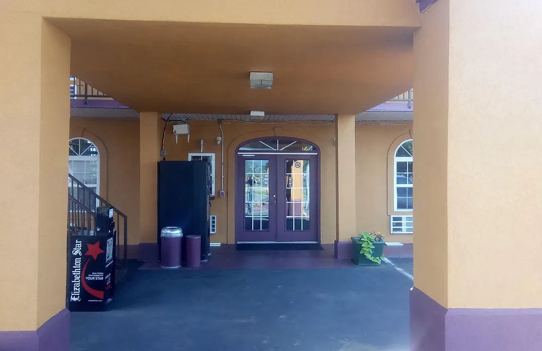 Travelers Inn Elizabethton-1