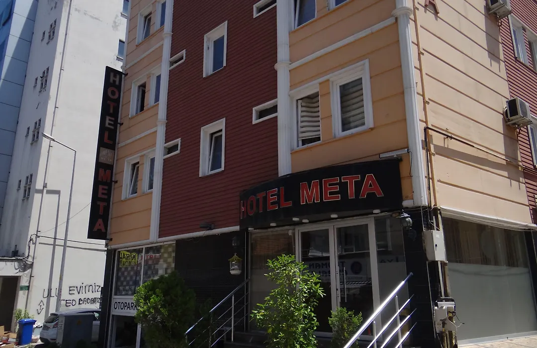 Meta Hotel-1