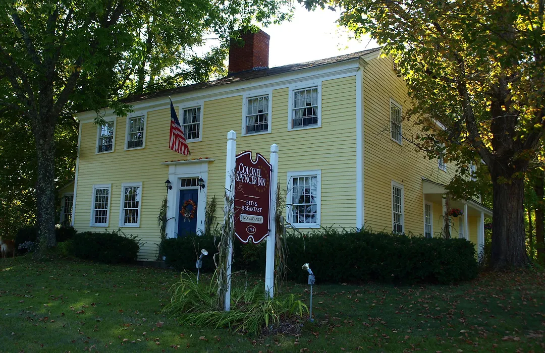 Colonel Spencer Inn-1
