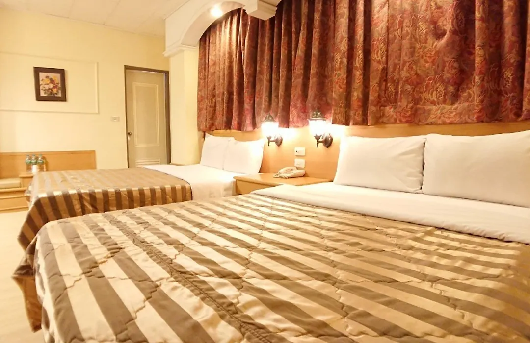 Yes Hotel-1