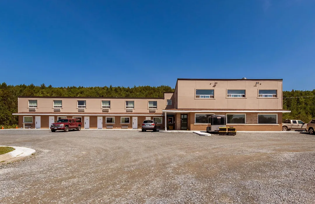 Motel 6-Sudbury, On-1