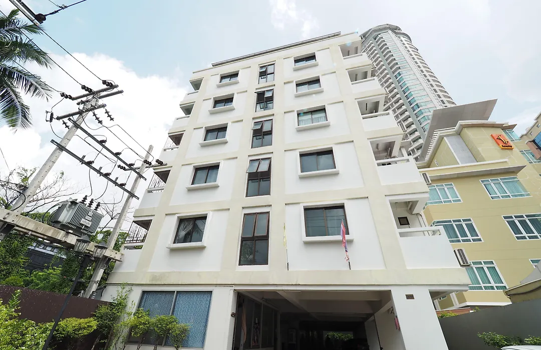 Living Naraa Place-1