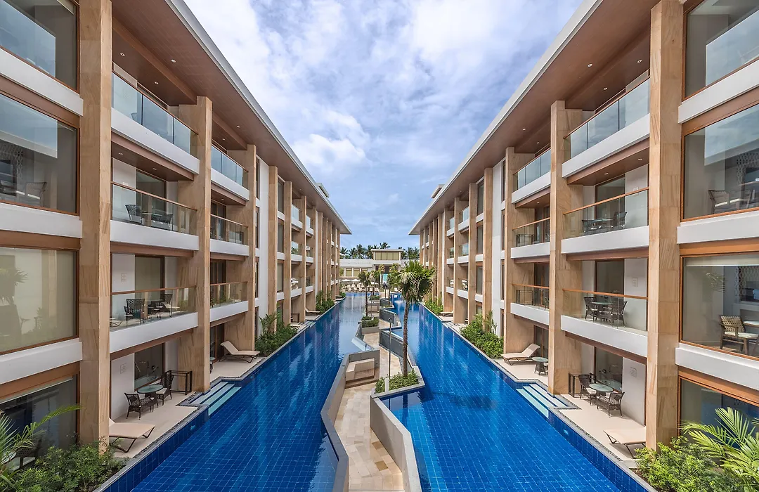 Henann Crystal Sands Resort-1