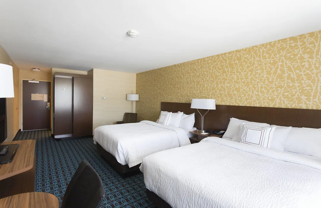 Fairfield Inn & Suites By Marriott Decorah-1