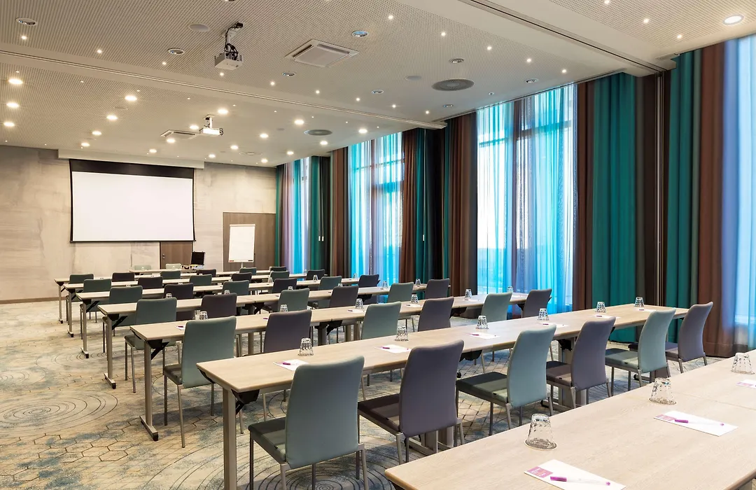Hyatt Place Frankfurt Airport-1