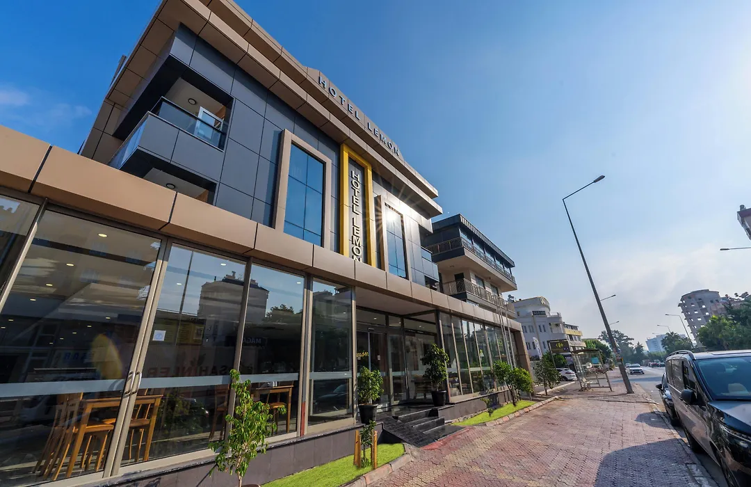 Lemon Hotel-1